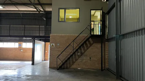 101 Theuns St, Hennopspark - 1066m² - Industrial Unit Available To Let (4)